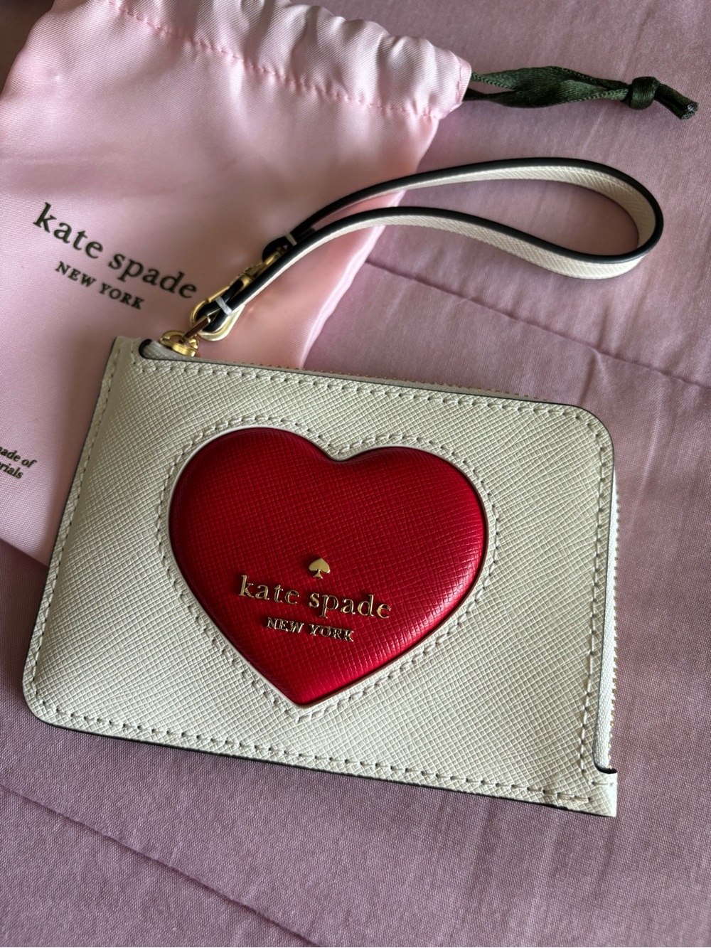 kate spade New York White Wristlet with Red Heart NWT